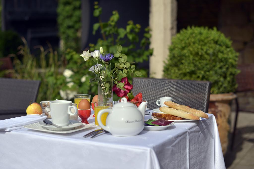 Art'Hotel & Spa Le Potin Gourmand Cluny Exterior foto